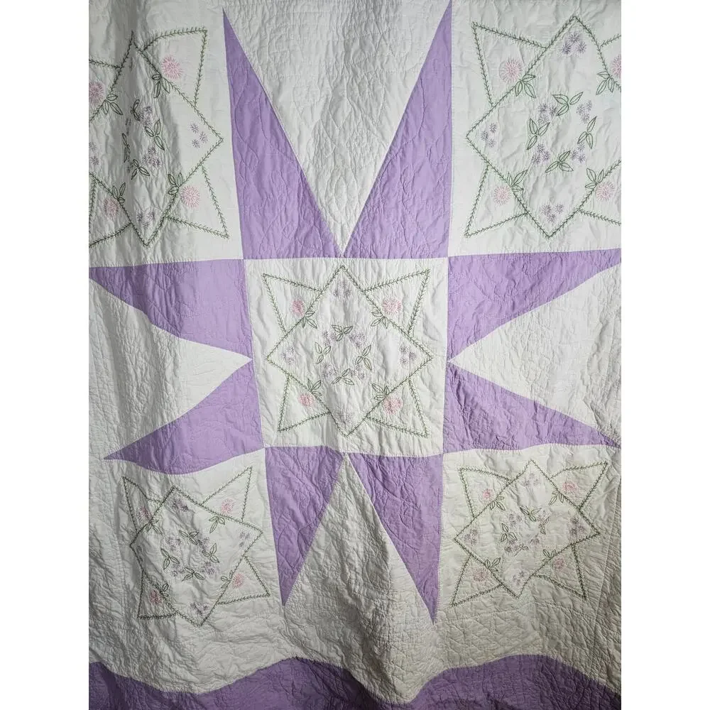 Vintage‎ Handmade Embroidered Starburst Quilt 76x74 Purple White Full Size